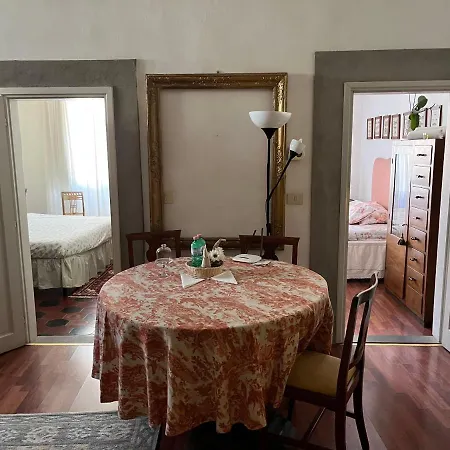 Residenza Dei Medici Palace Pina 아파트 *
